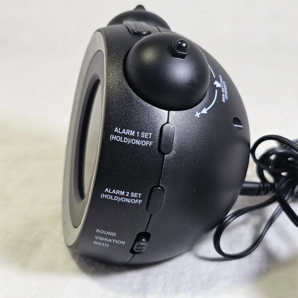 USCCE Loud Dual Vibrating Alarm Clock with Bed Shaker BV188 5V/1A